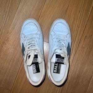 Golden goose superstar sneaker